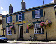 Queens Head outside