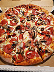 Guido's Pizza food