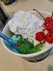 Aspen Leaf Frozen Yogurt food