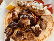 Greek Aloha Kitchen food