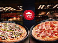 Pizza Hut-rm Center food