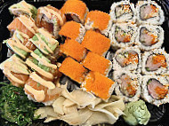 Sushi Nami food