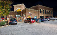 The Westover Gallery Of Shops outside