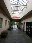 Qualicum Beach Bakery outside