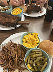 Smokin' Eddies Bbq food