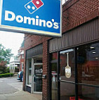 Domino's Pizza outside