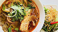 Le Bistro Viet food