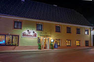 Gasthof Thöny outside