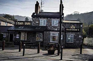 Star Inn outside