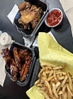 Atl Wings food