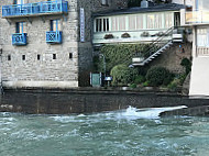 La Passerelle du Clair de Lune outside