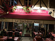 La Duchesse Anne inside