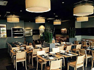 Bistro Regent inside