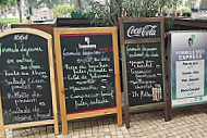 Les Poteaux Carres menu