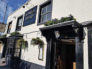 Kings Head Chingford outside