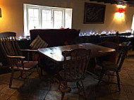 The Noel Arms inside