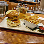 Brandts Creek Neighborhood Pub food