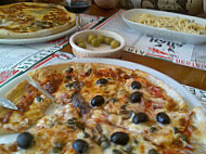 Sapore Italian Pizzeria food