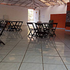 Rr Pizzaria E inside