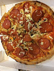 Moratti Takeaway Pizza food