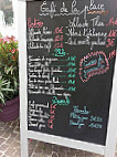 Cafe De La Place menu