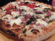 Pizzeria Reginella food