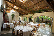 Le Moulin de Gemenos food