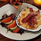 The Hare Inn food