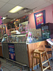 Baskin-robbins inside