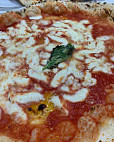 Pizzeria Italia food