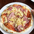 Bistro „das Erdgeschoss“ Pizza Beim Stadtpark food