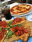 Armonia Pizzeria Y Cafeteria food