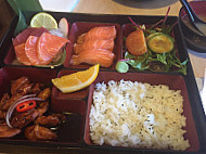 Sushi Club food