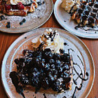 Zinneken's Belgian Waffles Harvard Square food