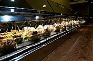 Antollos Pinchos E Vinos food