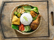 Nasi Beriani Alathai food