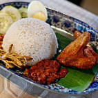 Jesselton Point Seafood food