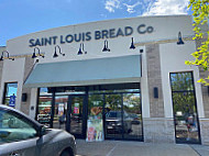 St. Louis Bread Co. outside