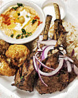 SanabelS Mediterranean Grill food