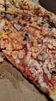 Herbies Pizza Bracknell food