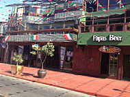 Sports Bar Papas&Beer inside