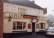 Richmond Arms outside