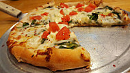 Pizzeli's Italian Oven food