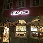 Asia Wok outside