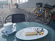 Café an der Werrabrücke food