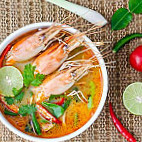 Ajileh Tom Yam Qribut food