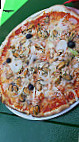 Pizza Giorgio food