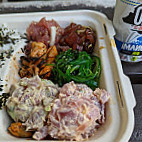 Da Poke Shack food