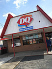 Dairy Queen (treat) outside