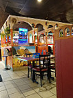 Los Tres Magueyes inside